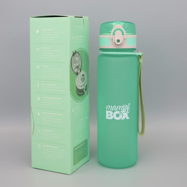 Auslaufsichere Trinkflasche in grün. 500ml, BPA-frei und für Kohlensäure geeignet. Perfekt für Kinder im Kindergarten und Schule