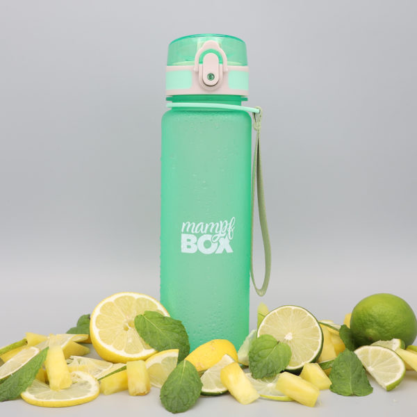 Grüne auslaufsichere Trinkflasche. BPA-frei und für Kohlensäure geeignet. 500ml. Ideal für Kinder in der KiTa, Schule oder Spielplatz.